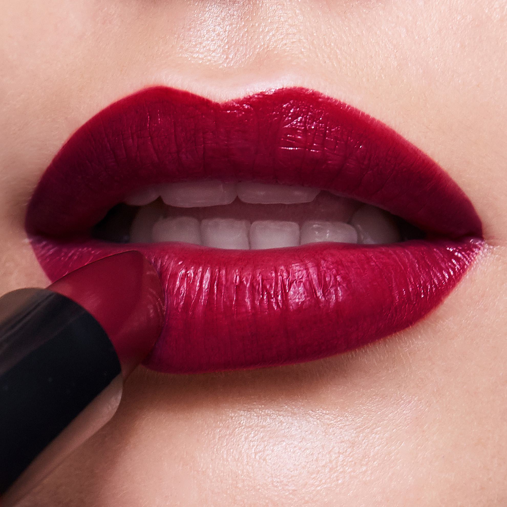 https://media-cdn.oriflame.com/productImage?externalMediaId=product-management-media%2fProducts%2f38689%2fCZ%2f38689_3.png&id=18220051&version=1