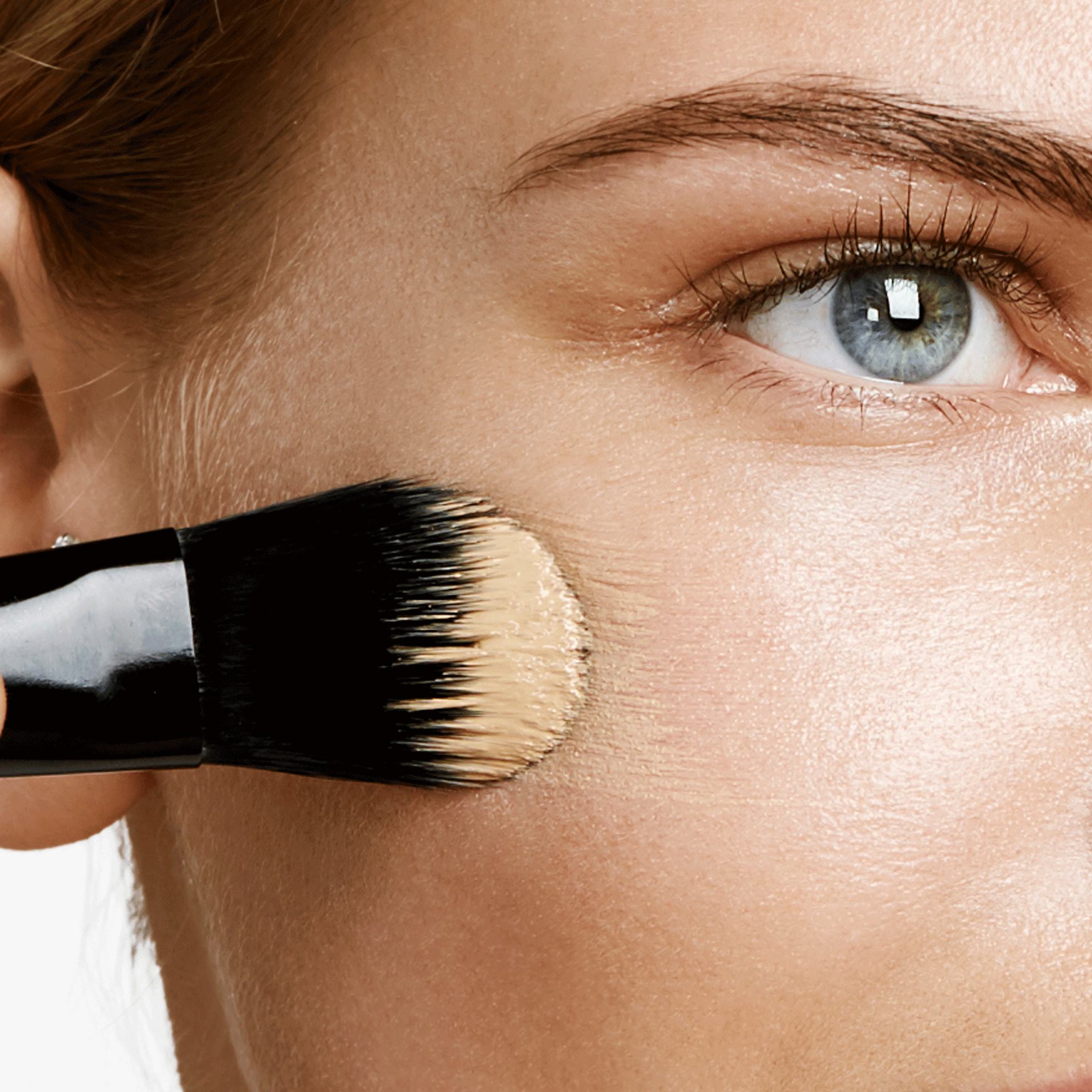 https://media-cdn.oriflame.com/productImage?externalMediaId=product-management-media%2fProducts%2f40832%2fUZ%2f40832_3.png&id=2024-03-11T10-10-09-386Z_MediaMigration&version=1615984226