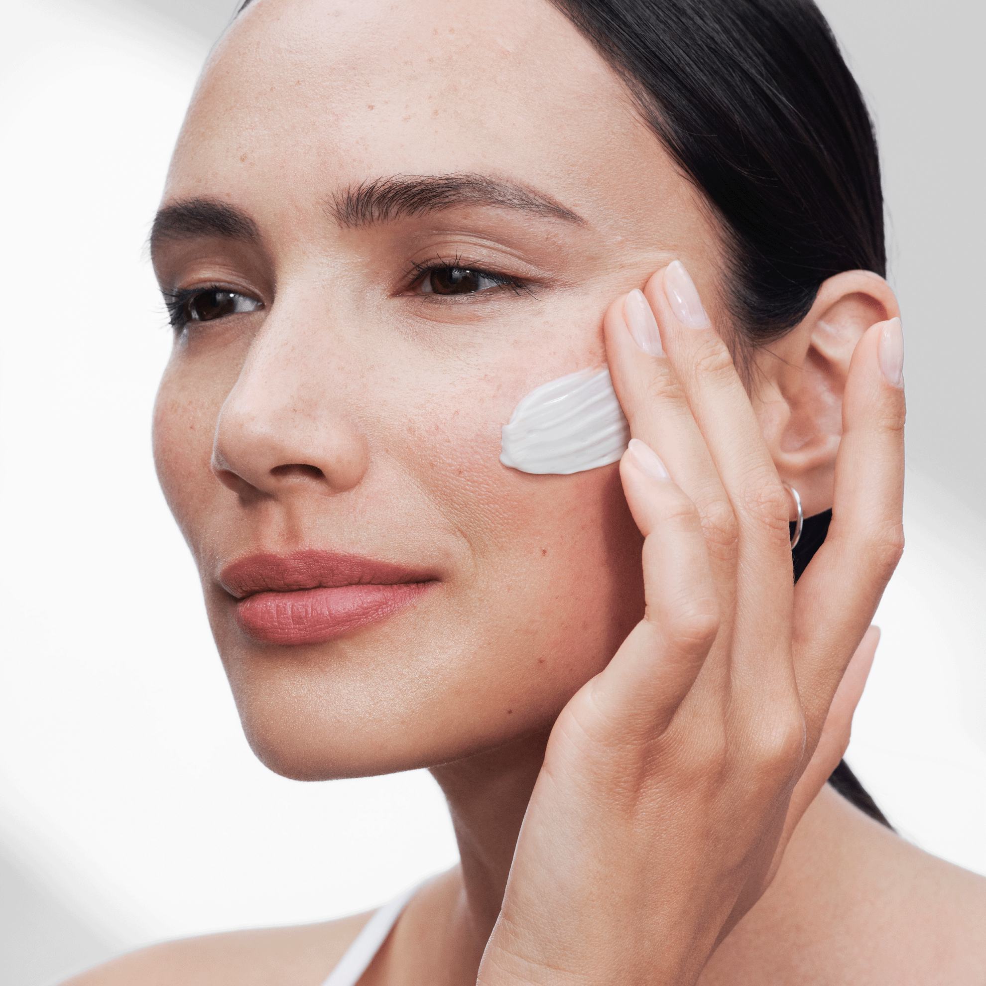 https://media-cdn.oriflame.com/productImage?externalMediaId=product-management-media%2fProducts%2f41057%2f41057_2.png&id=17447726&version=8