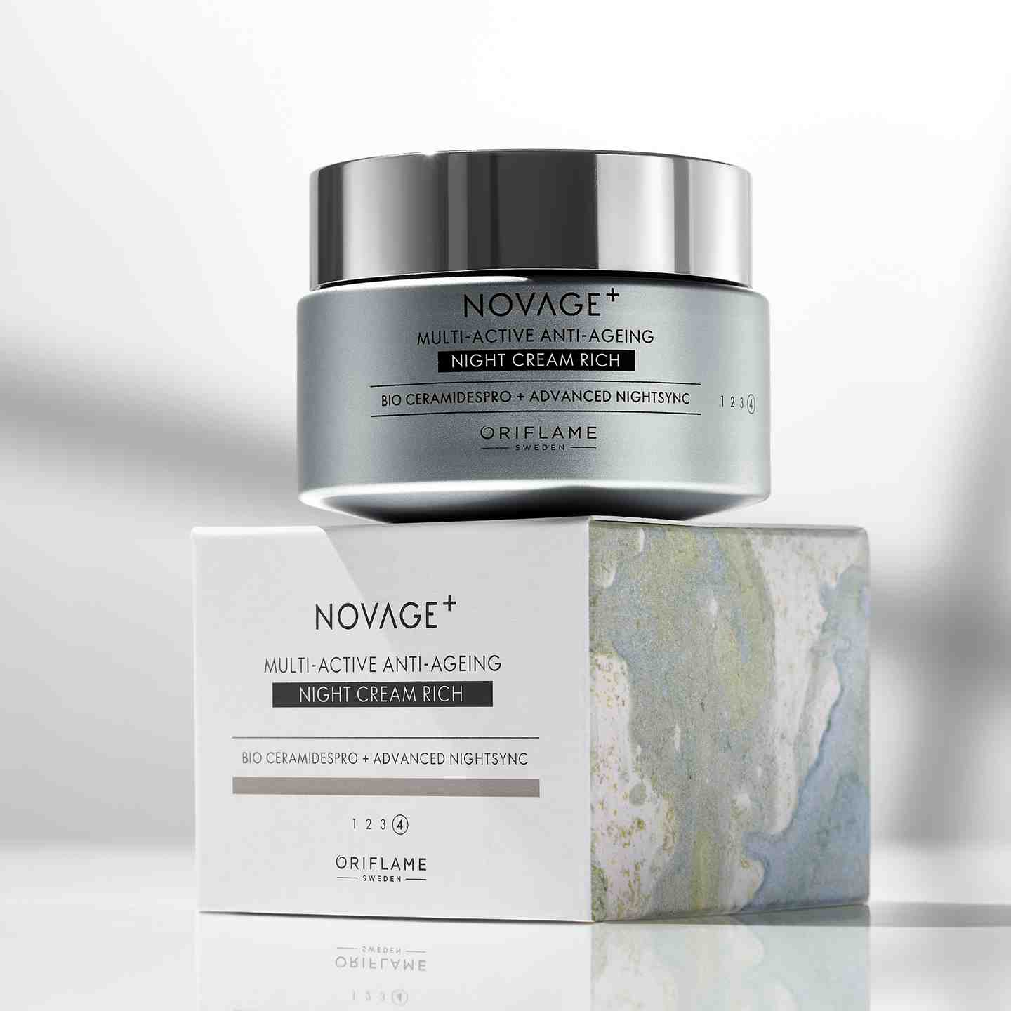 https://media-cdn.oriflame.com/productImage?externalMediaId=product-management-media%2FProducts%2F41058%2F41058_2.png&id=17447608&version=2&ib=%23F5F5F5