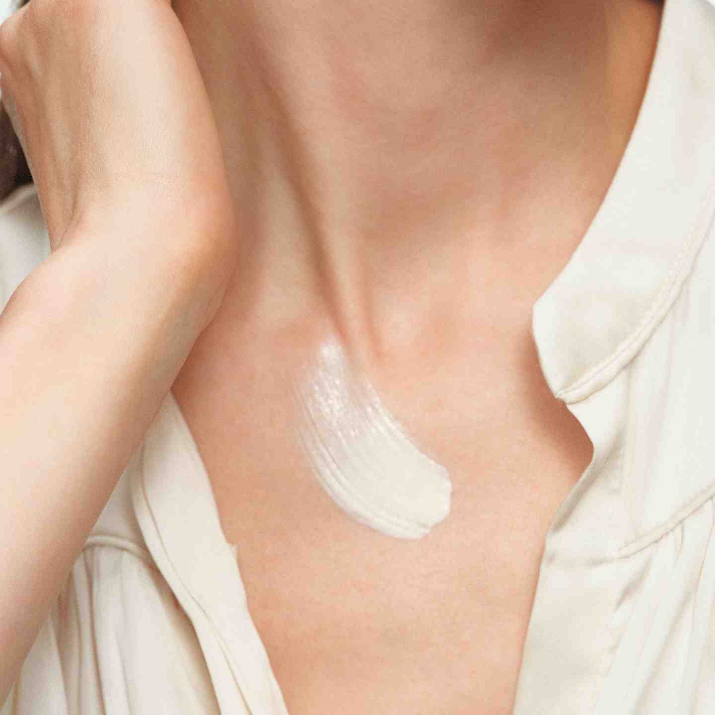 https://media-cdn.oriflame.com/productImage?externalMediaId=product-management-media%2FProducts%2F41059%2F41059_9.png&id=18095860&version=2&ib=%23F5F5F5