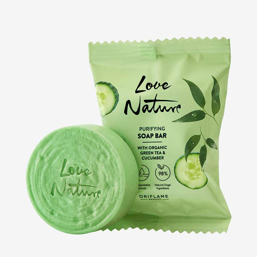 Oczyszczające mydło Love Nature z organiczną zieloną herbatą i ogórkiem