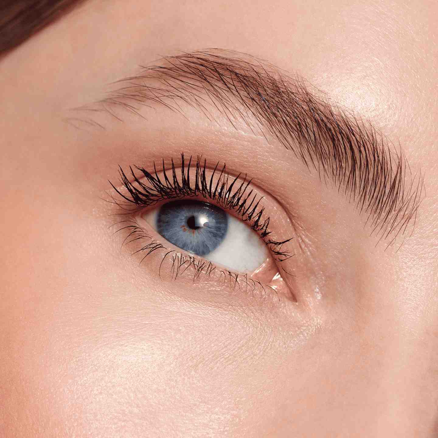 https://media-cdn.oriflame.com/productImage?externalMediaId=product-management-media%2FProducts%2F41408%2FSK%2F41408_4.png&id=2024-03-11T10-47-22-688Z_MediaMigration&version=1696970705&ib=%23F5F5F5