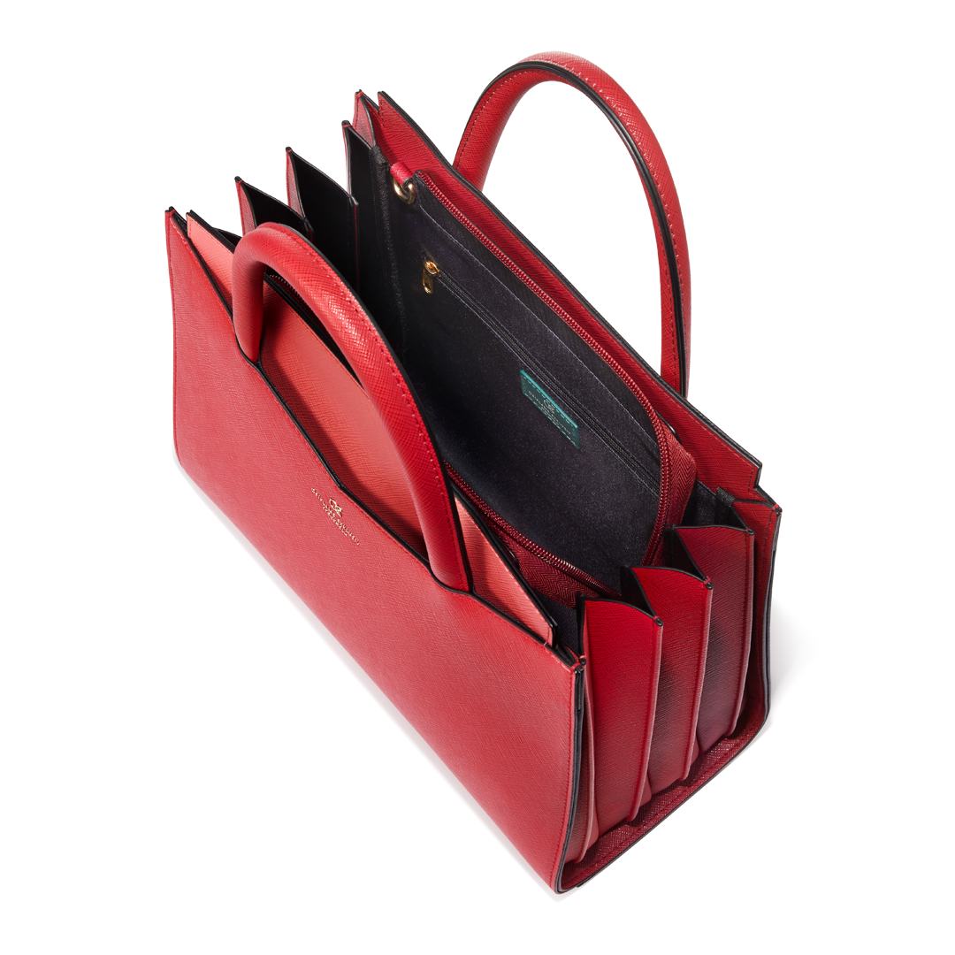 https://media-cdn.oriflame.com/productImage?externalMediaId=product-management-media%2fProducts%2f41775%2fSE%2f41775_2.png&id=2024-03-11T10-25-23-654Z_MediaMigration&version=1651603647