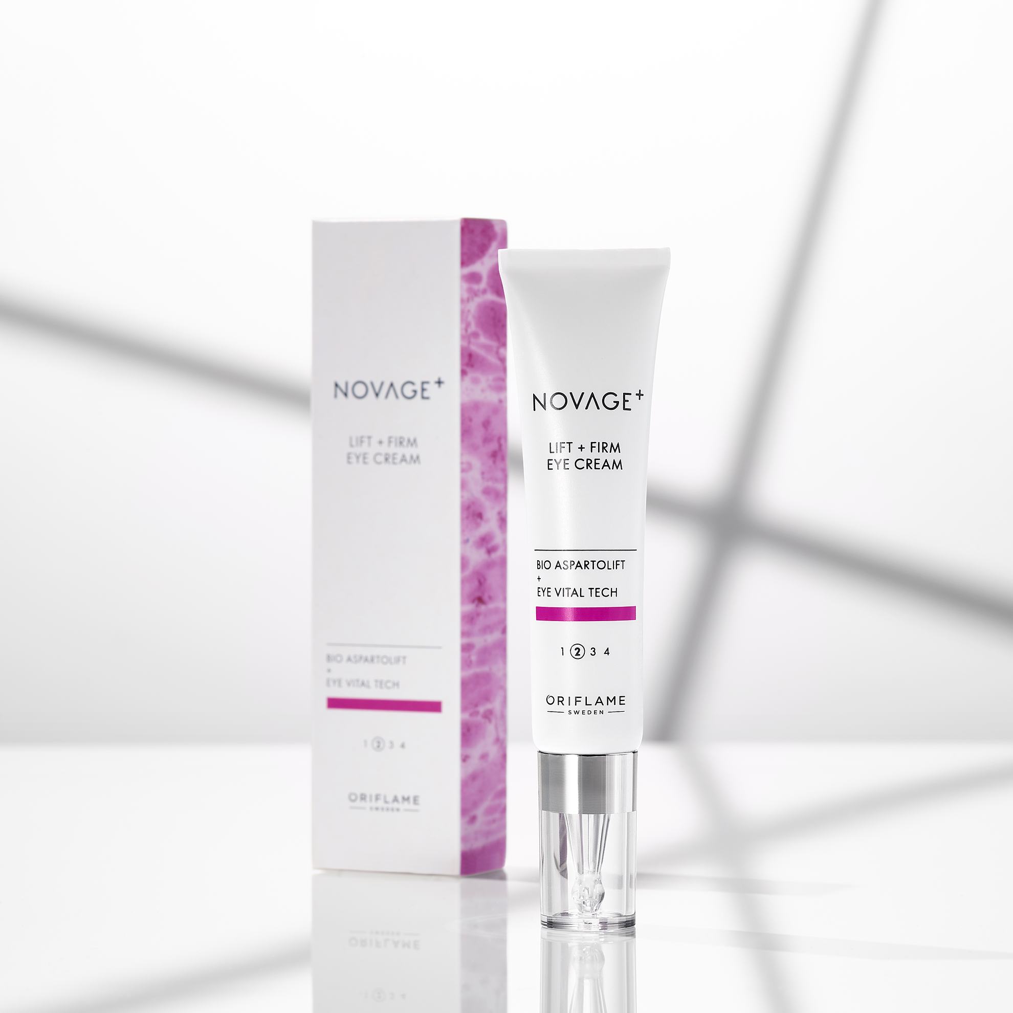 https://media-cdn.oriflame.com/productImage?externalMediaId=product-management-media%2fProducts%2f42425%2f42425_2.png&id=17447662&version=3