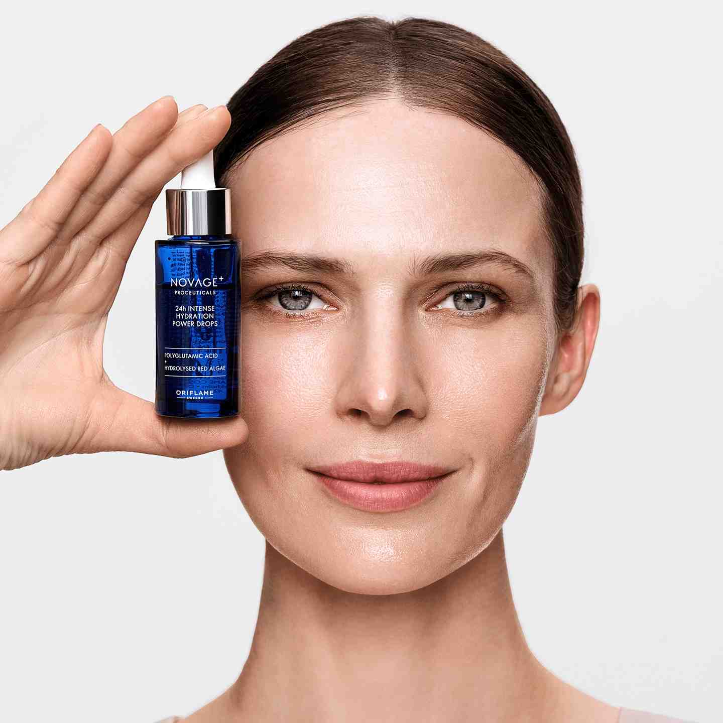 https://media-cdn.oriflame.com/productImage?externalMediaId=product-management-media%2fProducts%2f42444%2f42444_5.png&id=2024-03-11T10-27-14-899Z_MediaMigration&version=1686743101