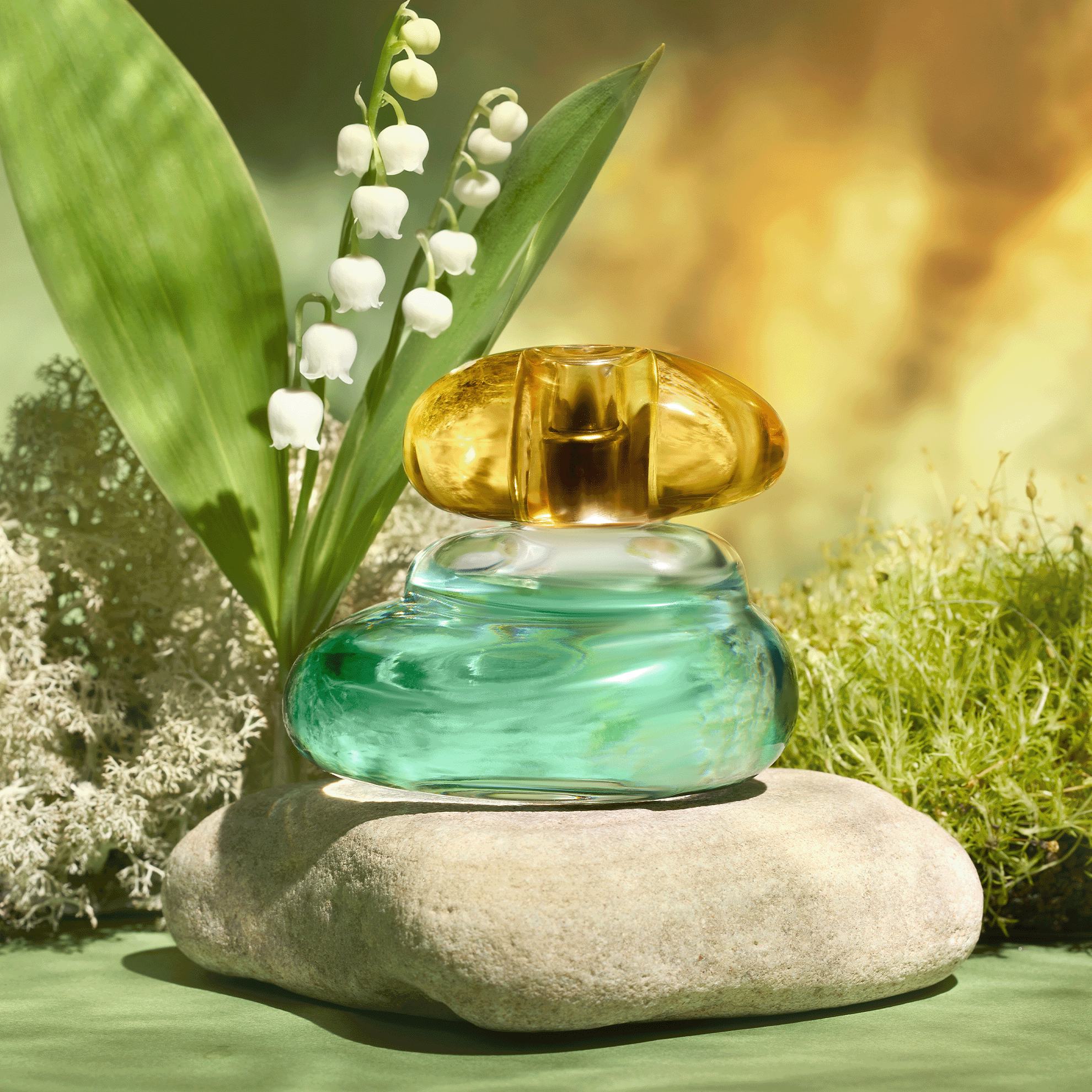 https://media-cdn.oriflame.com/productImage?externalMediaId=product-management-media%2fProducts%2f42502%2fRU%2f42502_5.png&id=19838989&version=1