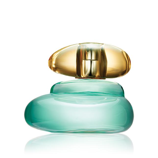 https://media-cdn.oriflame.com/productImage?externalMediaId=product-management-media%2fProducts%2f42502%2fUZ%2f42502_1.png&id=17958959&version=1