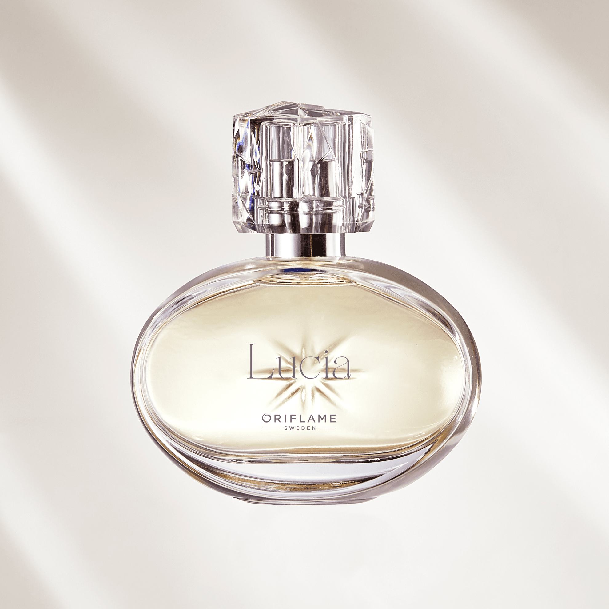 https://media-cdn.oriflame.com/productImage?externalMediaId=product-management-media%2fProducts%2f42785%2fNL%2f42785_4.png&id=19350653&version=1