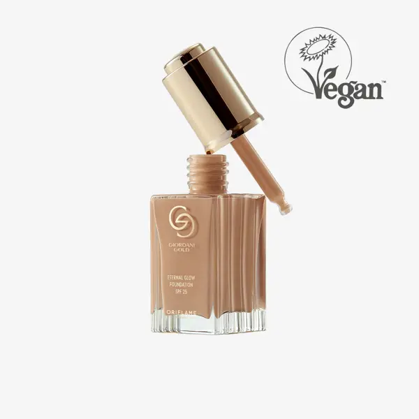 un bote de base de maquillaje líquida