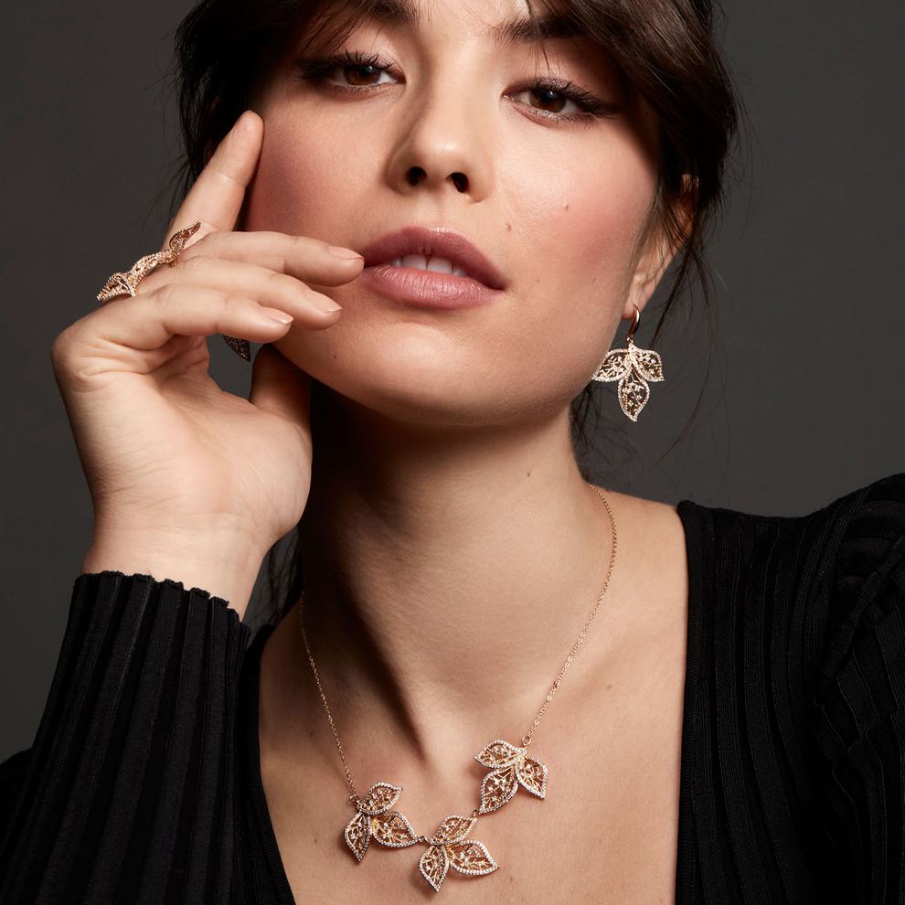 https://media-cdn.oriflame.com/productImage?externalMediaId=product-management-media%2fProducts%2f43868%2fMD%2f43868_2.png&id=2024-03-11T11-17-45-288Z_MediaMigration&version=1666698313