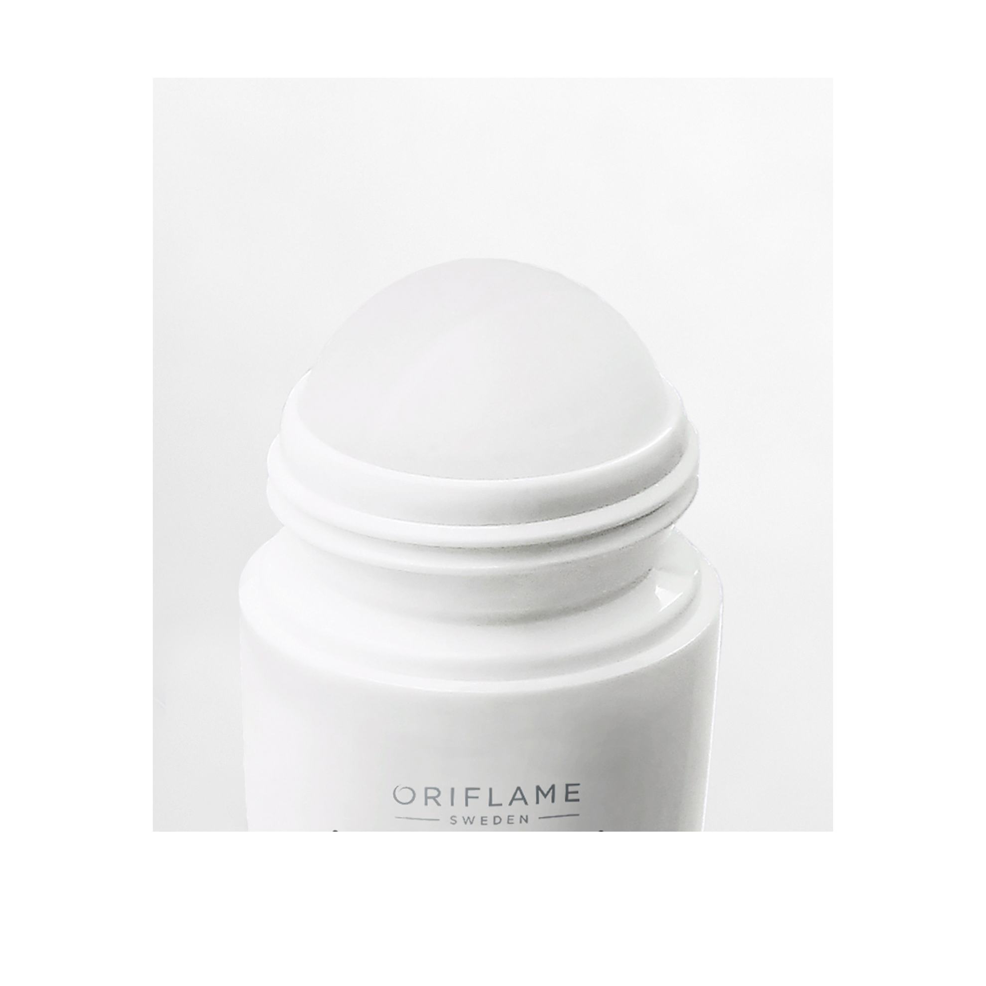 https://media-cdn.oriflame.com/productImage?externalMediaId=product-management-media%2fProducts%2f43927%2f43927_3.png&id=2024-03-11T10-55-42-034Z_MediaMigration&version=1603987266