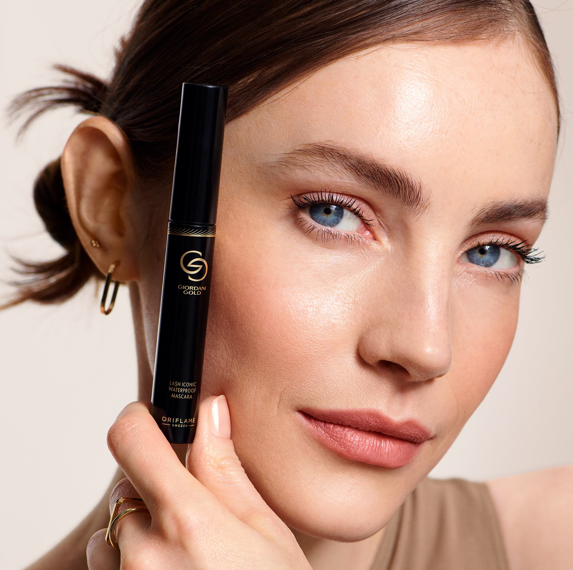 https://media-cdn.oriflame.com/productImage?externalMediaId=product-management-media%2fProducts%2f44655%2fRU%2f44655_6.png&id=19961319&version=1