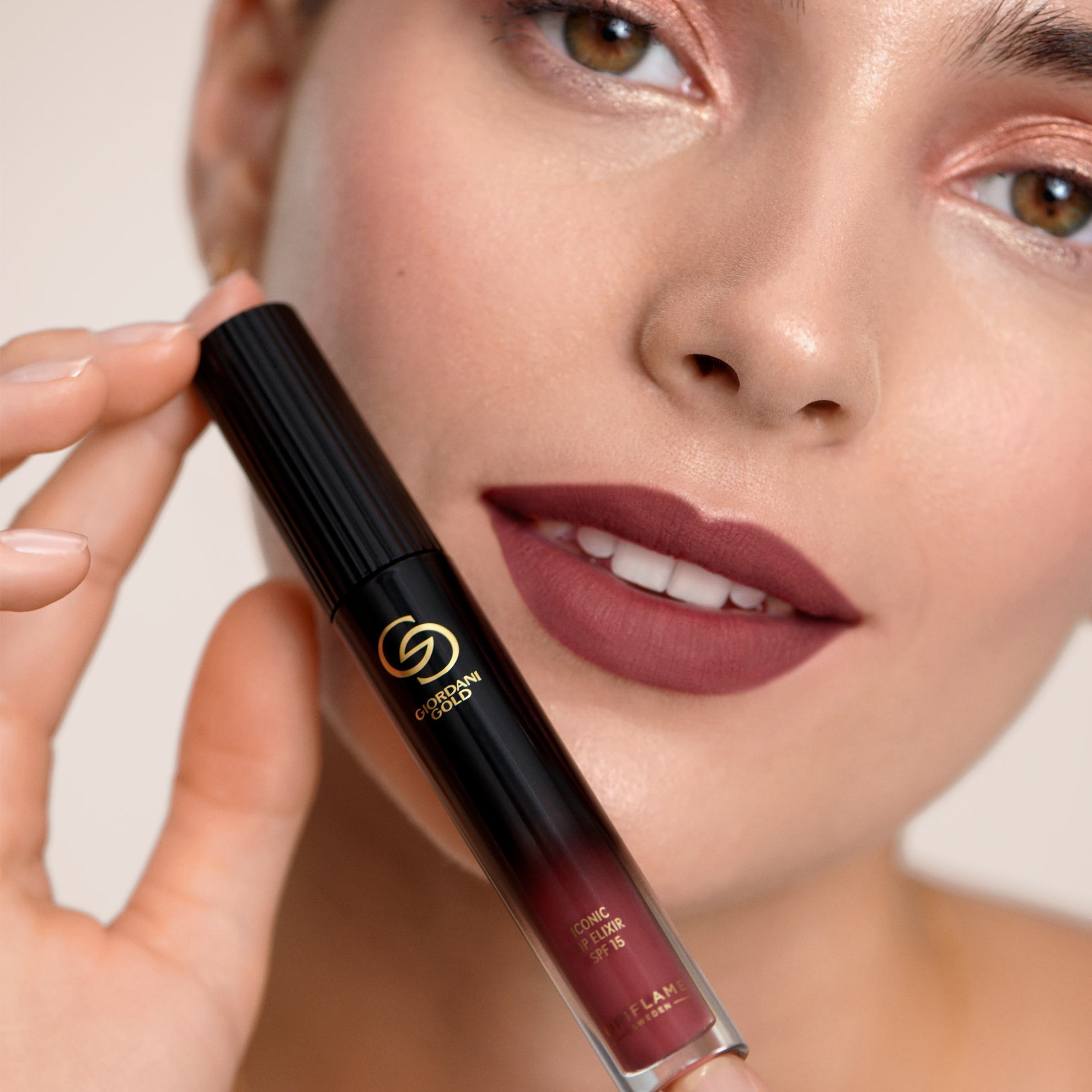 https://media-cdn.oriflame.com/productImage?externalMediaId=product-management-media%2fProducts%2f44827%2f44827_6.png&id=18682020&version=2