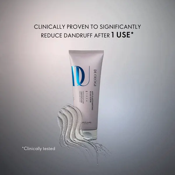 पाठ के साथ क्रीम की एक ट्यूब