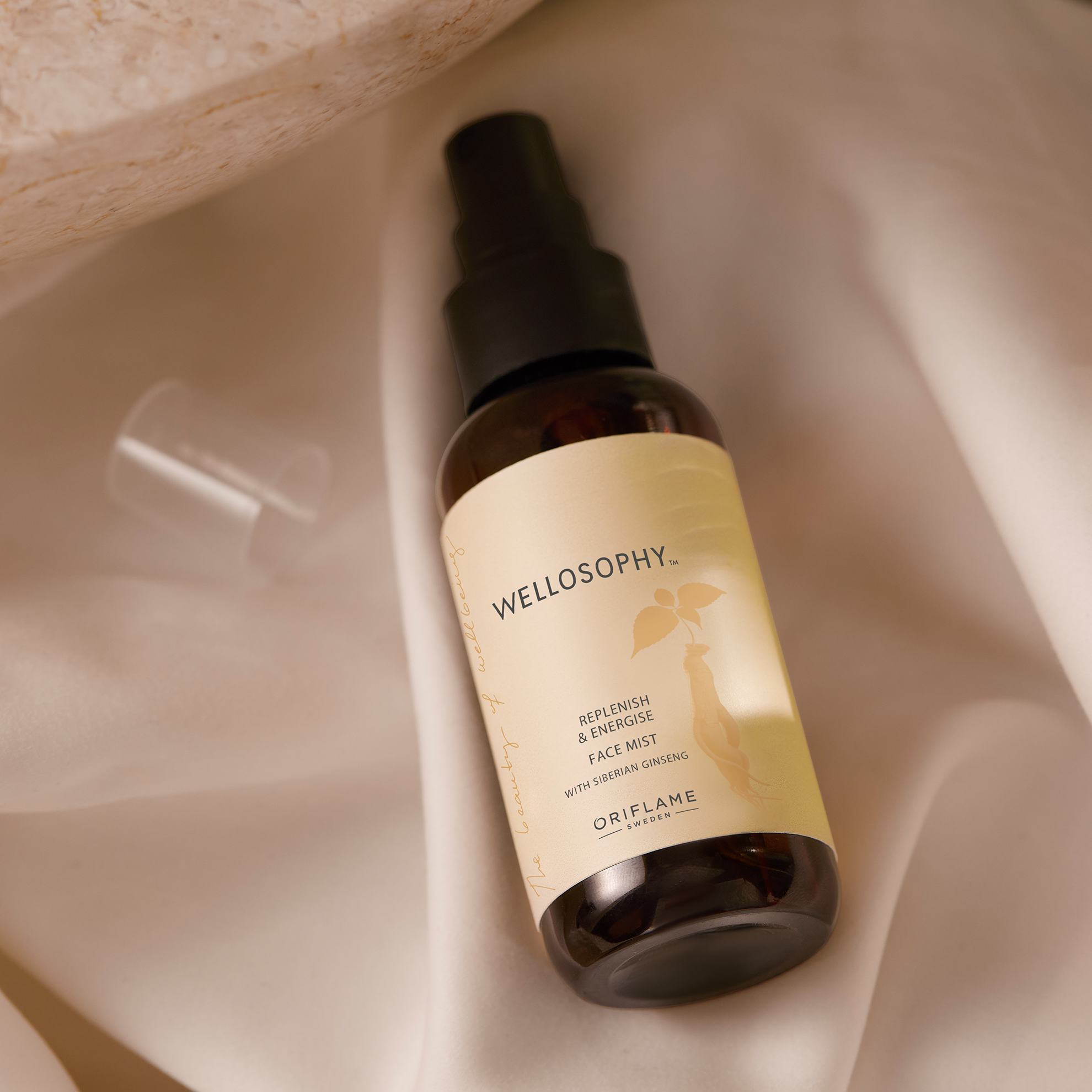 https://media-cdn.oriflame.com/productImage?externalMediaId=product-management-media%2fProducts%2f45290%2fEE%2f45290_6.png&id=19552068&version=2