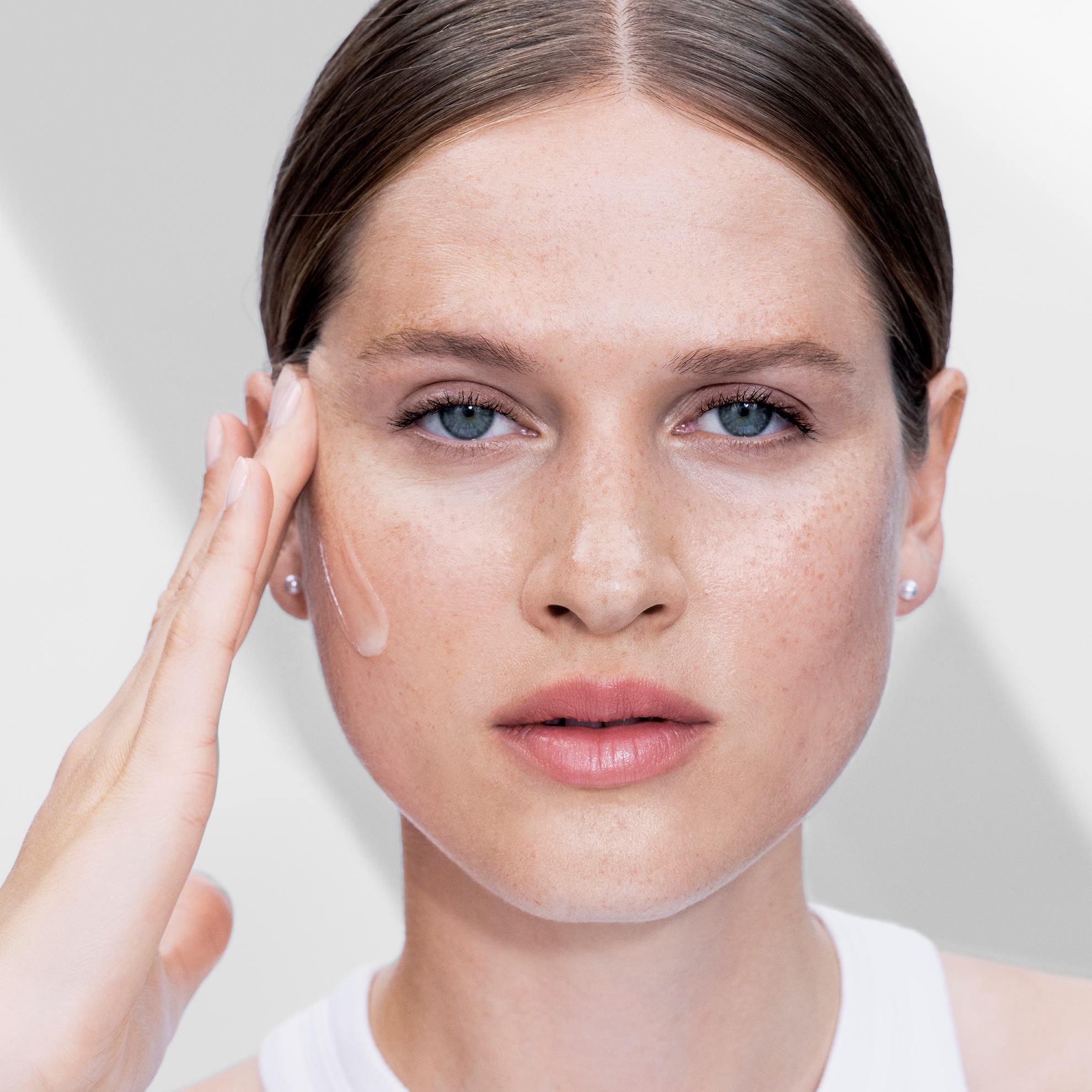 https://media-cdn.oriflame.com/productImage?externalMediaId=product-management-media%2fProducts%2f45598%2f45598_7.png&id=17458008&version=4