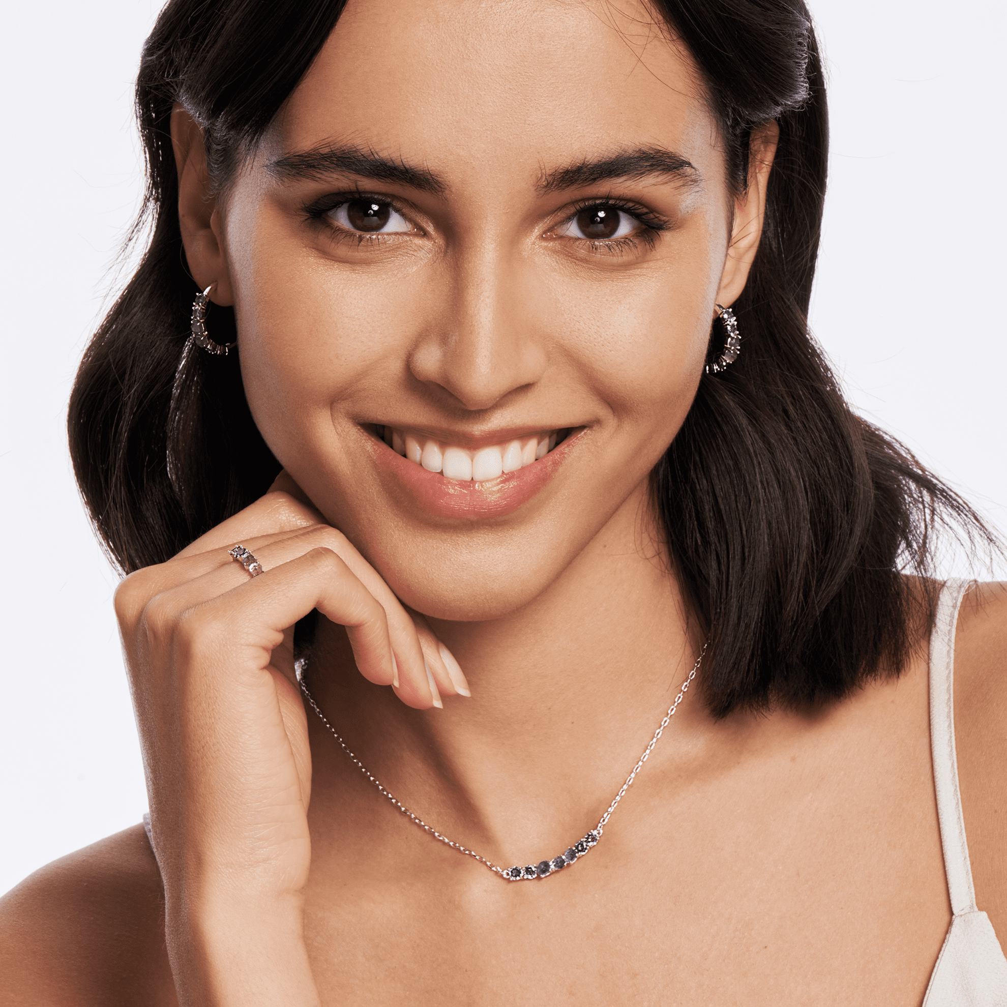 https://media-cdn.oriflame.com/productImage?externalMediaId=product-management-media%2fProducts%2f45645%2fMD%2f45645_3.png&id=2024-03-11T11-32-37-489Z_MediaMigration&version=1652805005