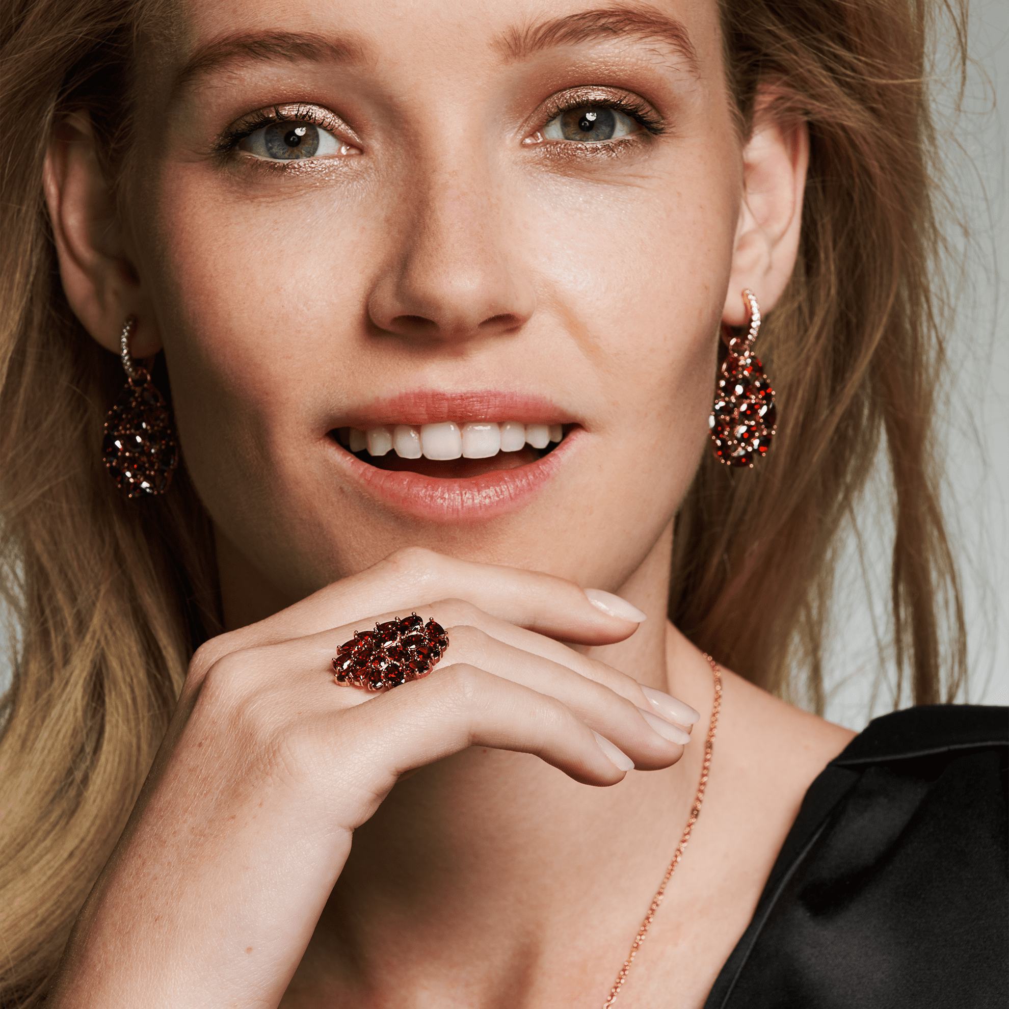 https://media-cdn.oriflame.com/productImage?externalMediaId=product-management-media%2fProducts%2f45685%2fMD%2f45685_3.png&id=2024-03-11T11-38-48-037Z_MediaMigration&version=1652799650