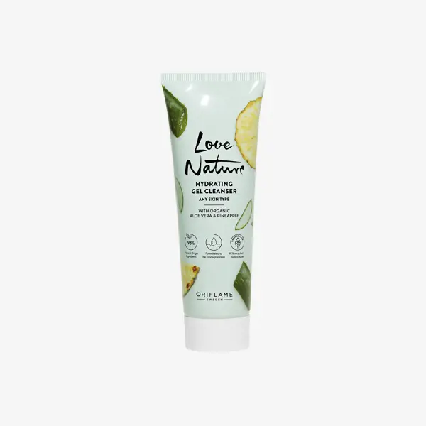 Hydrating Gel Cleanser with Organic Aloe Vera & Pineapple