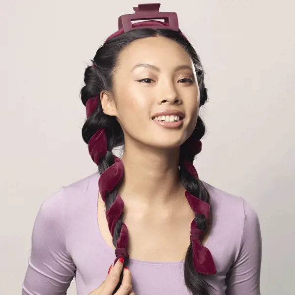 Մազերը հարդարող աքսեսուարների հավաքածու