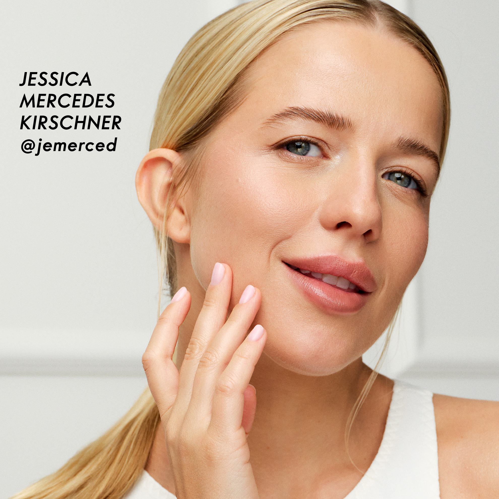 https://media-cdn.oriflame.com/productImage?externalMediaId=product-management-media%2fProducts%2f46906%2fPL%2f46906_3.png&id=20329341&version=1