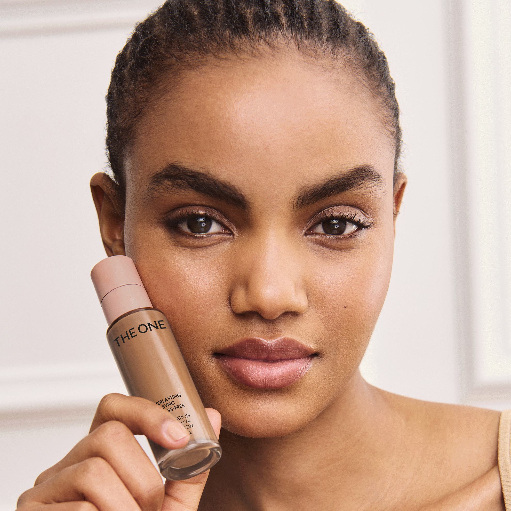 https://media-cdn.oriflame.com/productImage?externalMediaId=product-management-media%2fProducts%2f46916%2f46916_5.png&id=19781043&version=2