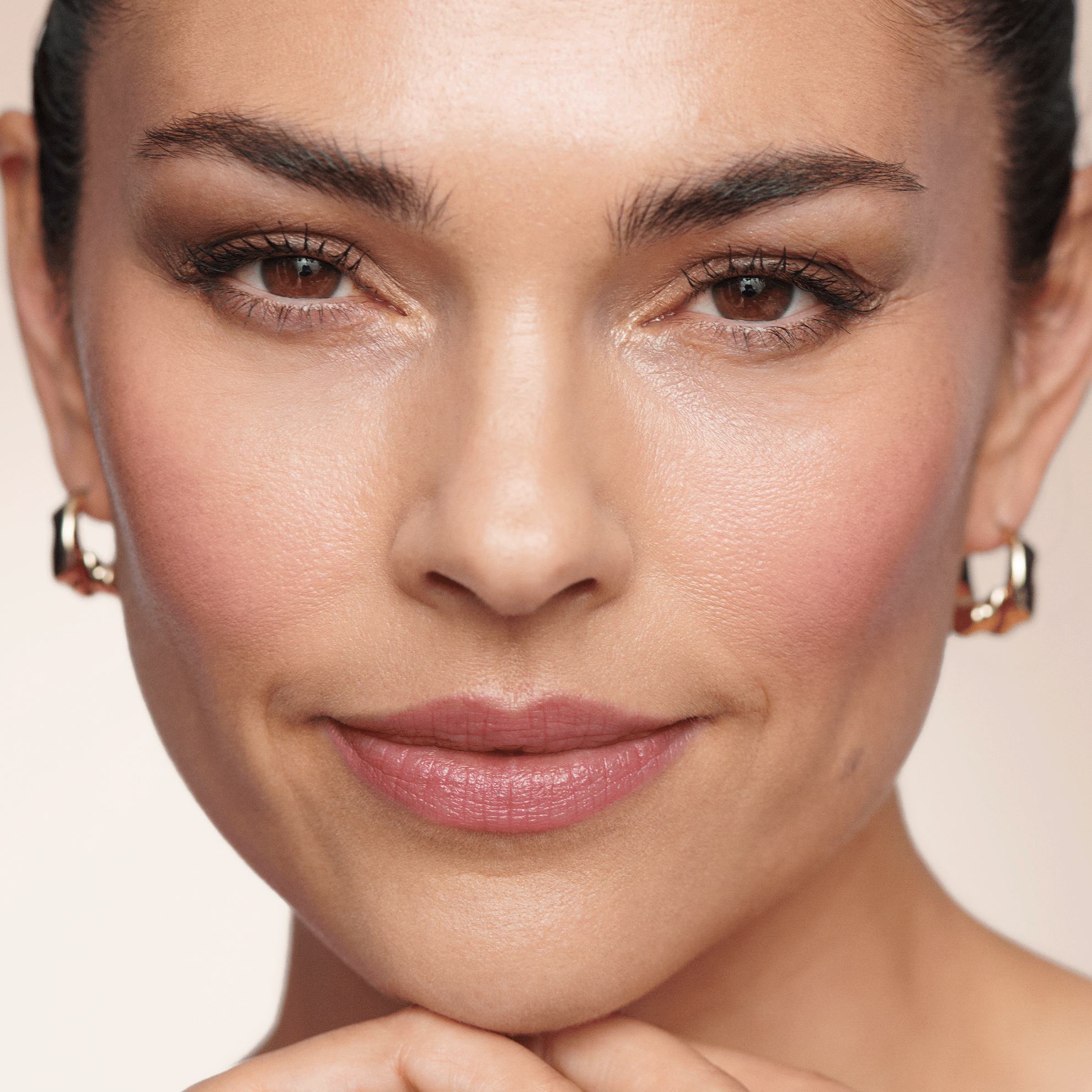 https://media-cdn.oriflame.com/productImage?externalMediaId=product-management-media%2fProducts%2f46958%2fRU%2f46958_9.png&id=20261366&version=1