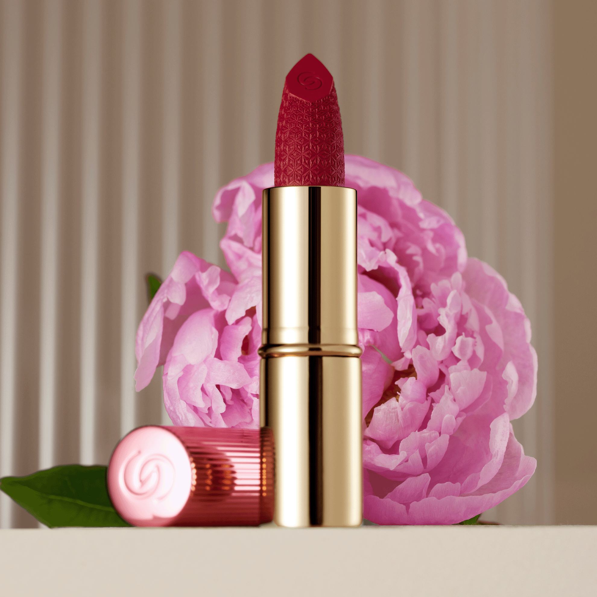 https://media-cdn.oriflame.com/productImage?externalMediaId=product-management-media%2fProducts%2f46959%2fRU%2f46959_5.png&id=20261344&version=1