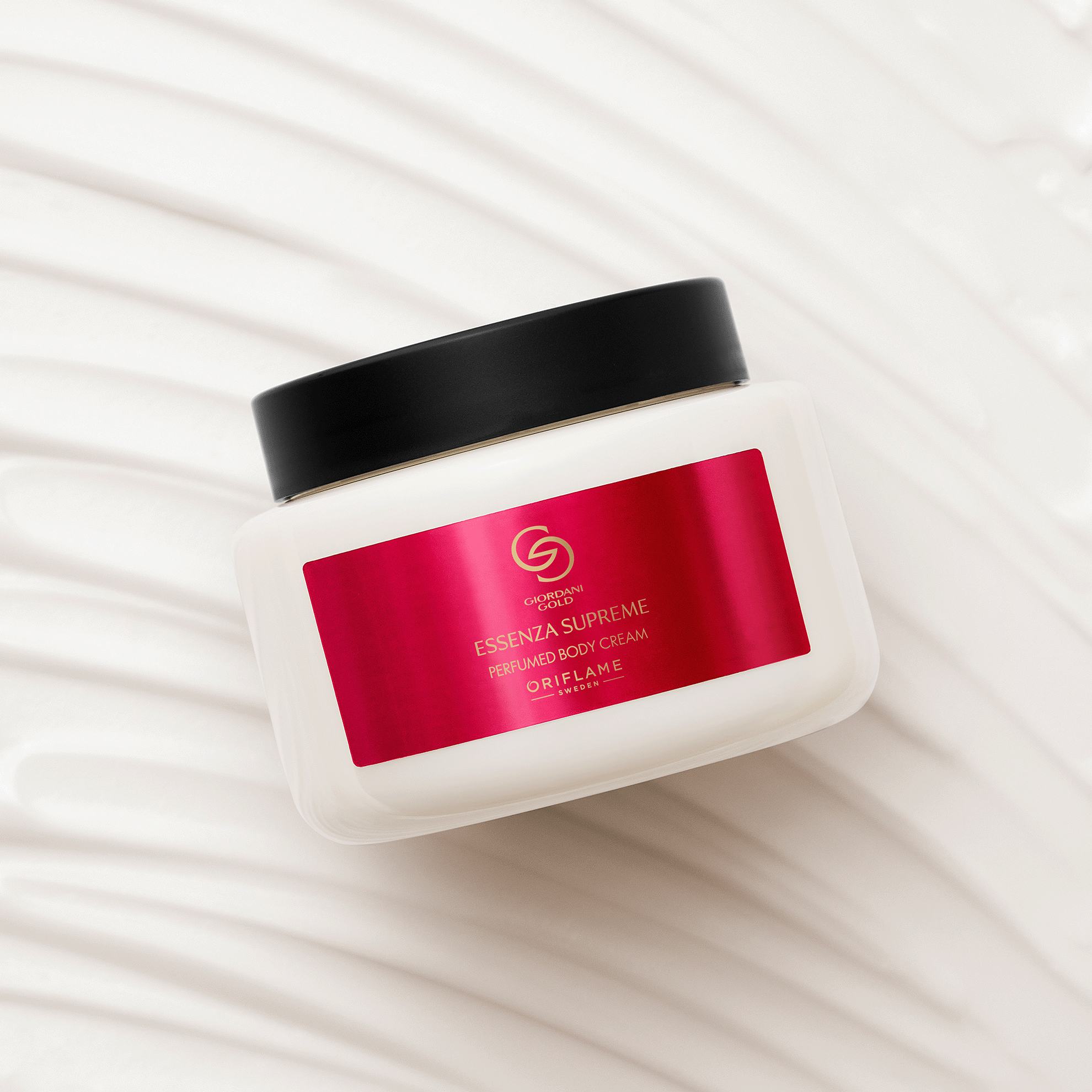 https://media-cdn.oriflame.com/productImage?externalMediaId=product-management-media%2fProducts%2f46980%2f46980_2.png&id=20191539&version=3