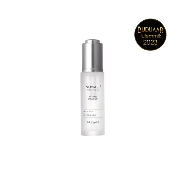 balta pudele ar sudraba vāciņu