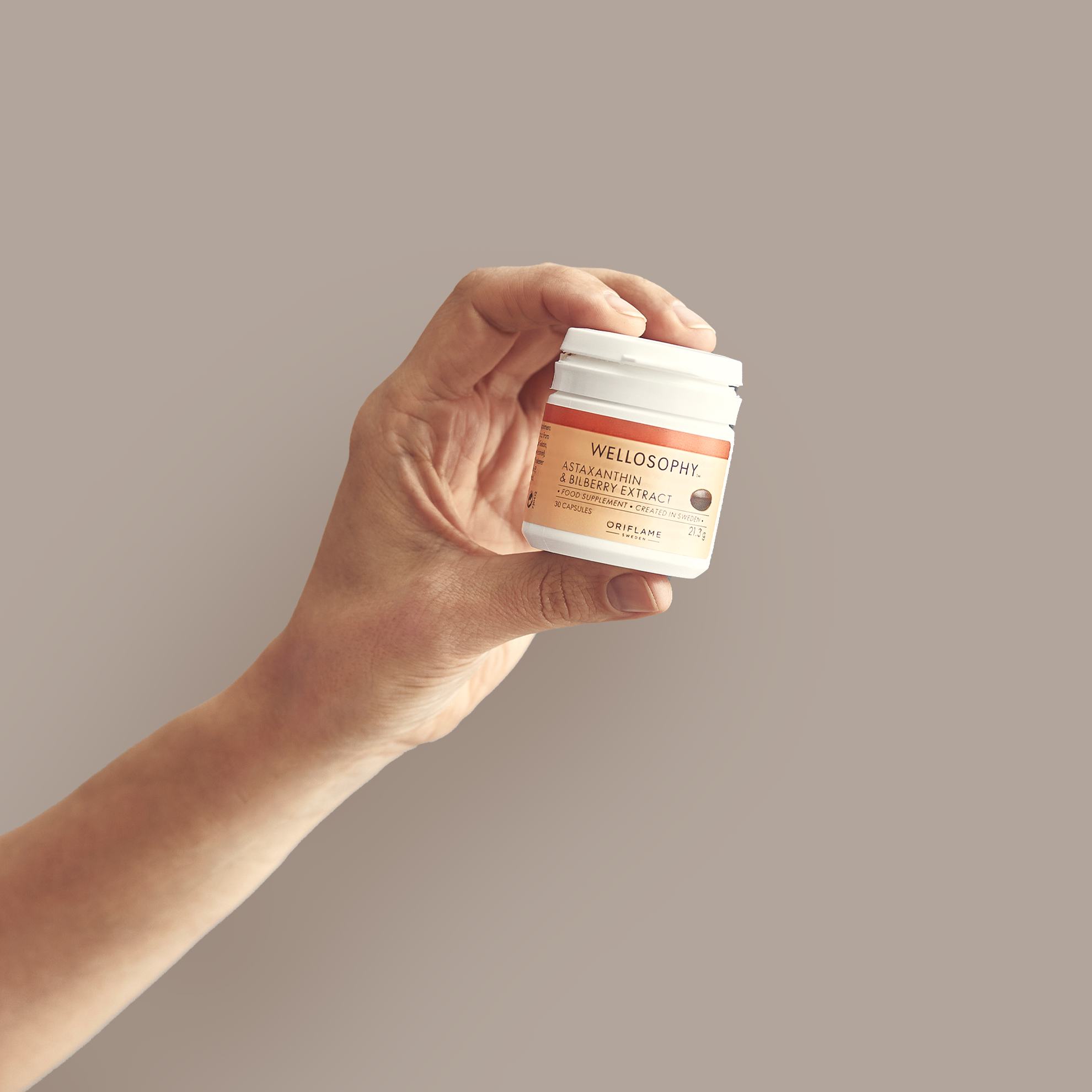 https://media-cdn.oriflame.com/productImage?externalMediaId=product-management-media%2fProducts%2f47269%2f47269_6.png&id=18355076&version=2