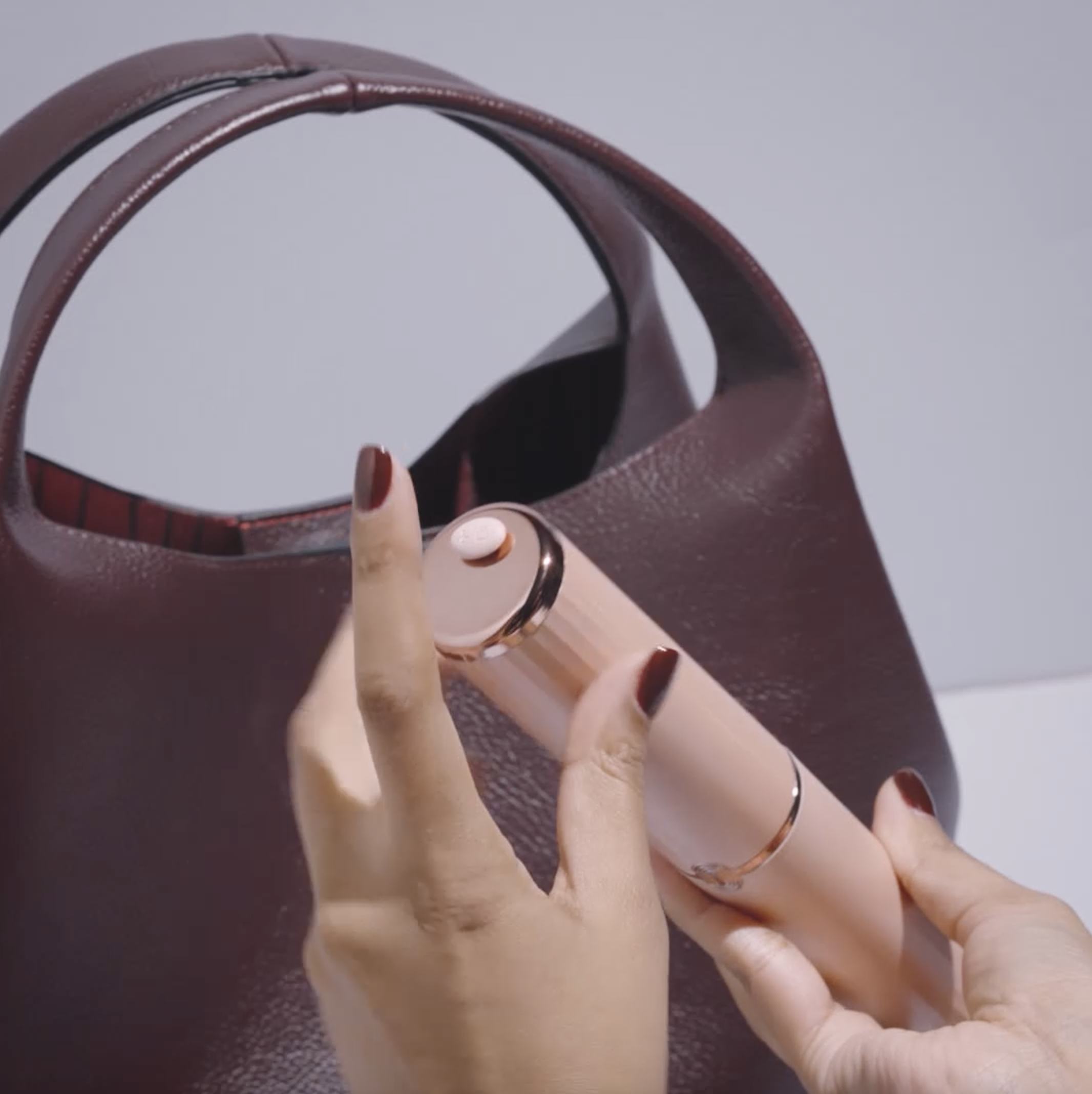 https://media-cdn.oriflame.com/productImage?externalMediaId=product-management-media%2fProducts%2f47677%2f47677_7.png&id=20334182&version=1