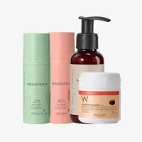 un grupo de frascos de cosméticos