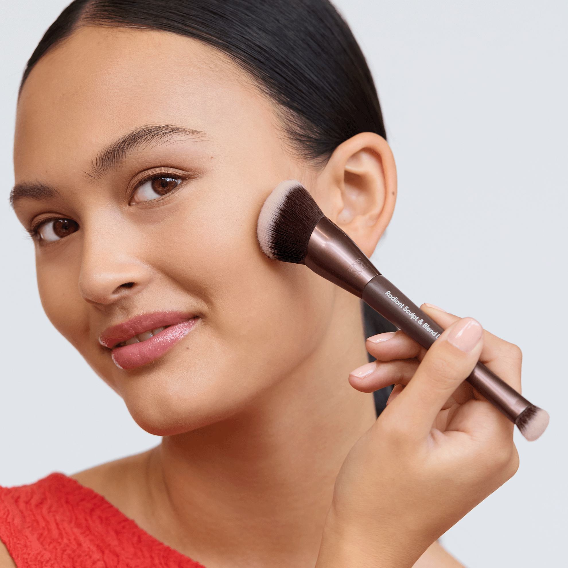 https://media-cdn.oriflame.com/productImage?externalMediaId=product-management-media%2fProducts%2f47823%2f47823_3.png&id=20130974&version=4