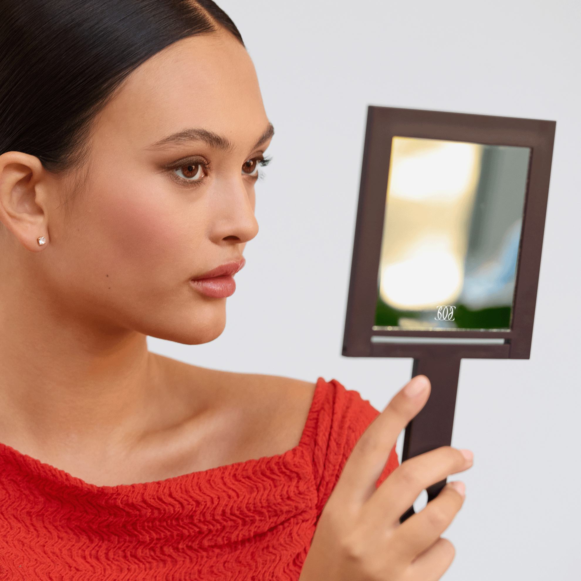 https://media-cdn.oriflame.com/productImage?externalMediaId=product-management-media%2fProducts%2f47839%2f47839_4.png&id=20131086&version=2