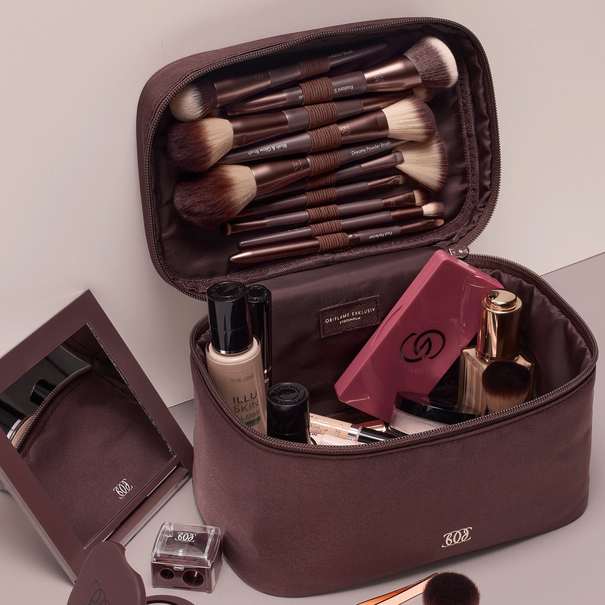 https://media-cdn.oriflame.com/productImage?externalMediaId=product-management-media%2fProducts%2f47840%2f47840_4.png&id=20131091&version=4