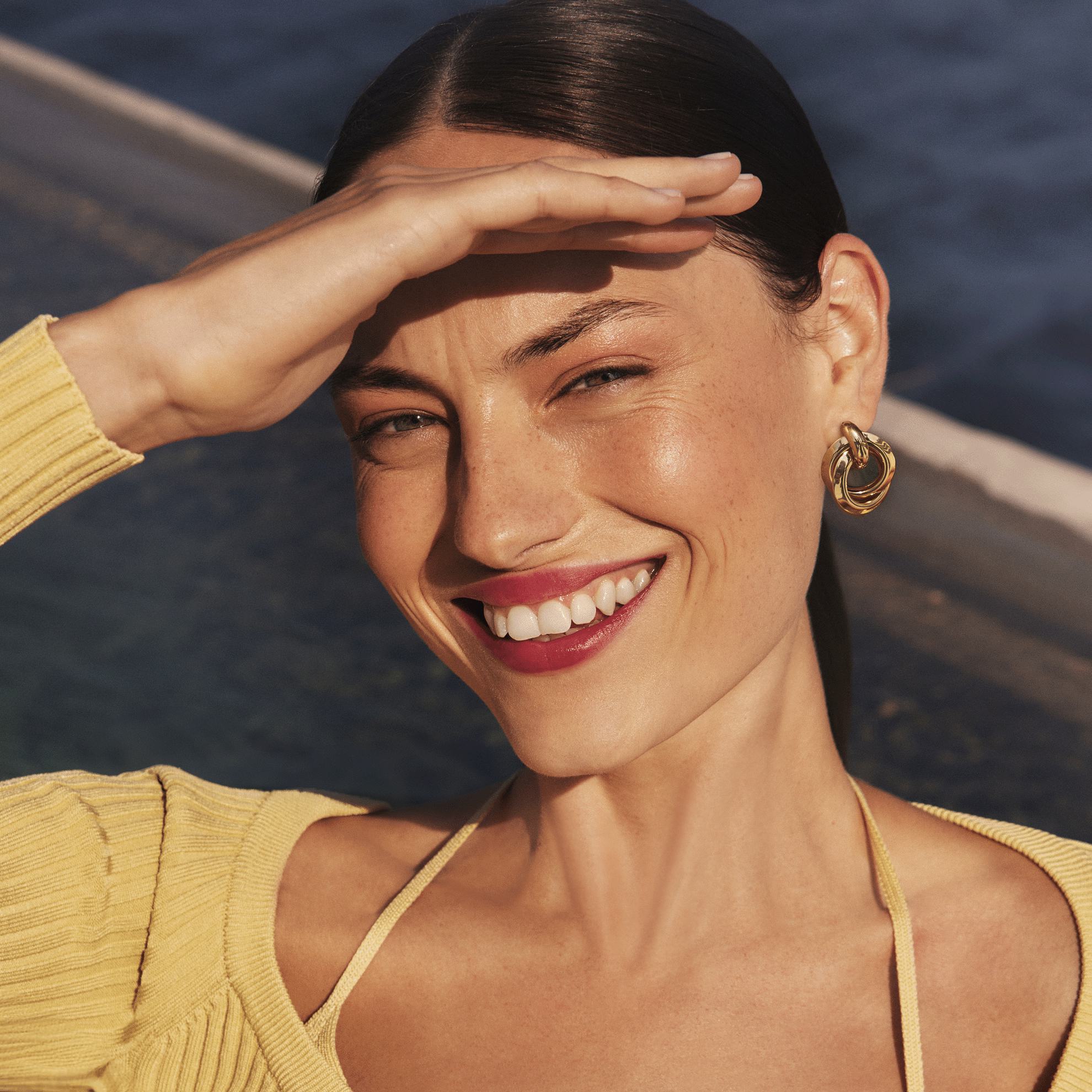 https://media-cdn.oriflame.com/productImage?externalMediaId=product-management-media%2fProducts%2f47881%2f47881_6.png&id=20127539&version=1