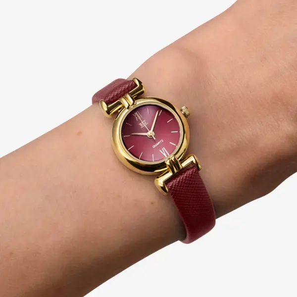 улаан цагтай бугуй