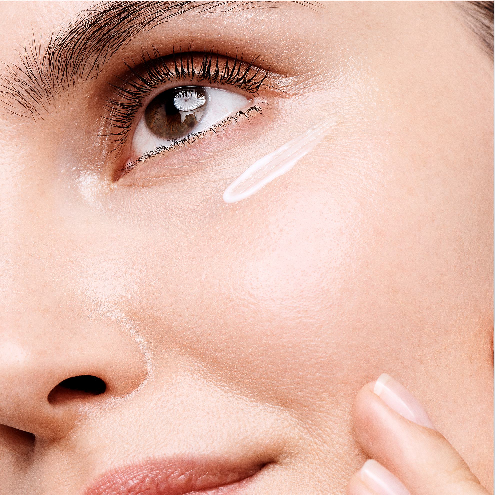 https://media-cdn.oriflame.com/productImage?externalMediaId=product-management-media%2fProducts%2f547174%2f547174_6.png&id=20076054&version=1