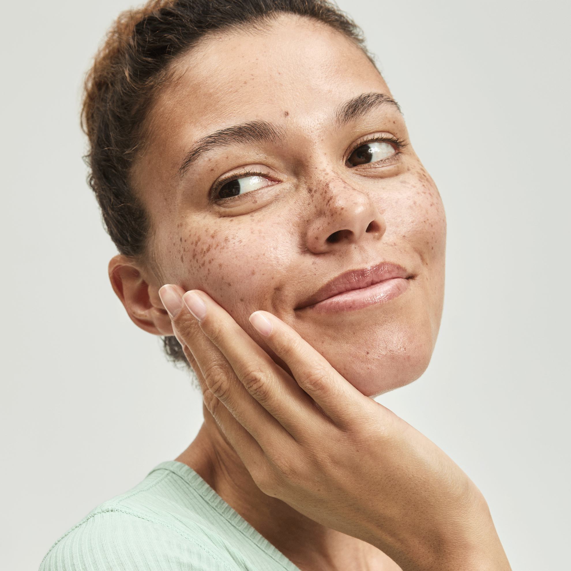 https://media-cdn.oriflame.com/productImage?externalMediaId=product-management-media%2fProducts%2f547252%2fRU%2f547252_5.png&id=20605109&version=1