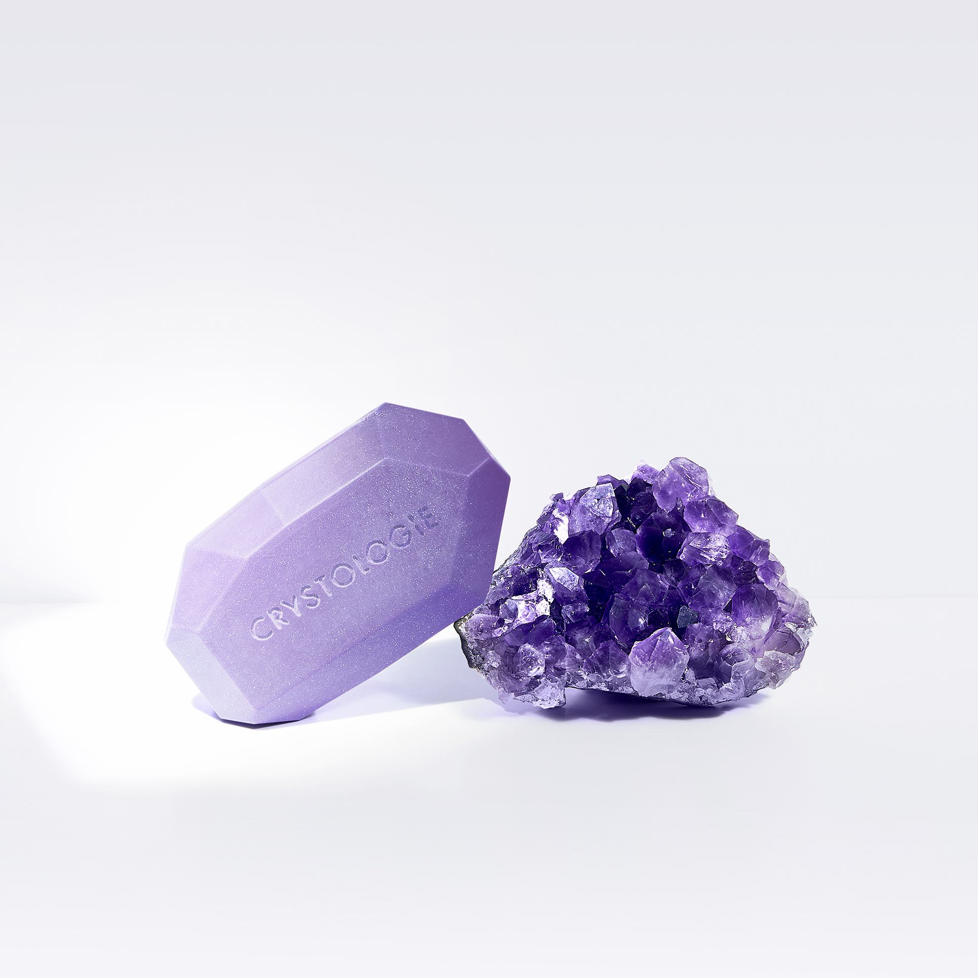 https://media-cdn.oriflame.com/productImage?externalMediaId=product-management-media%2fProducts%2f547273%2f547273_3.png&id=20339840&version=1