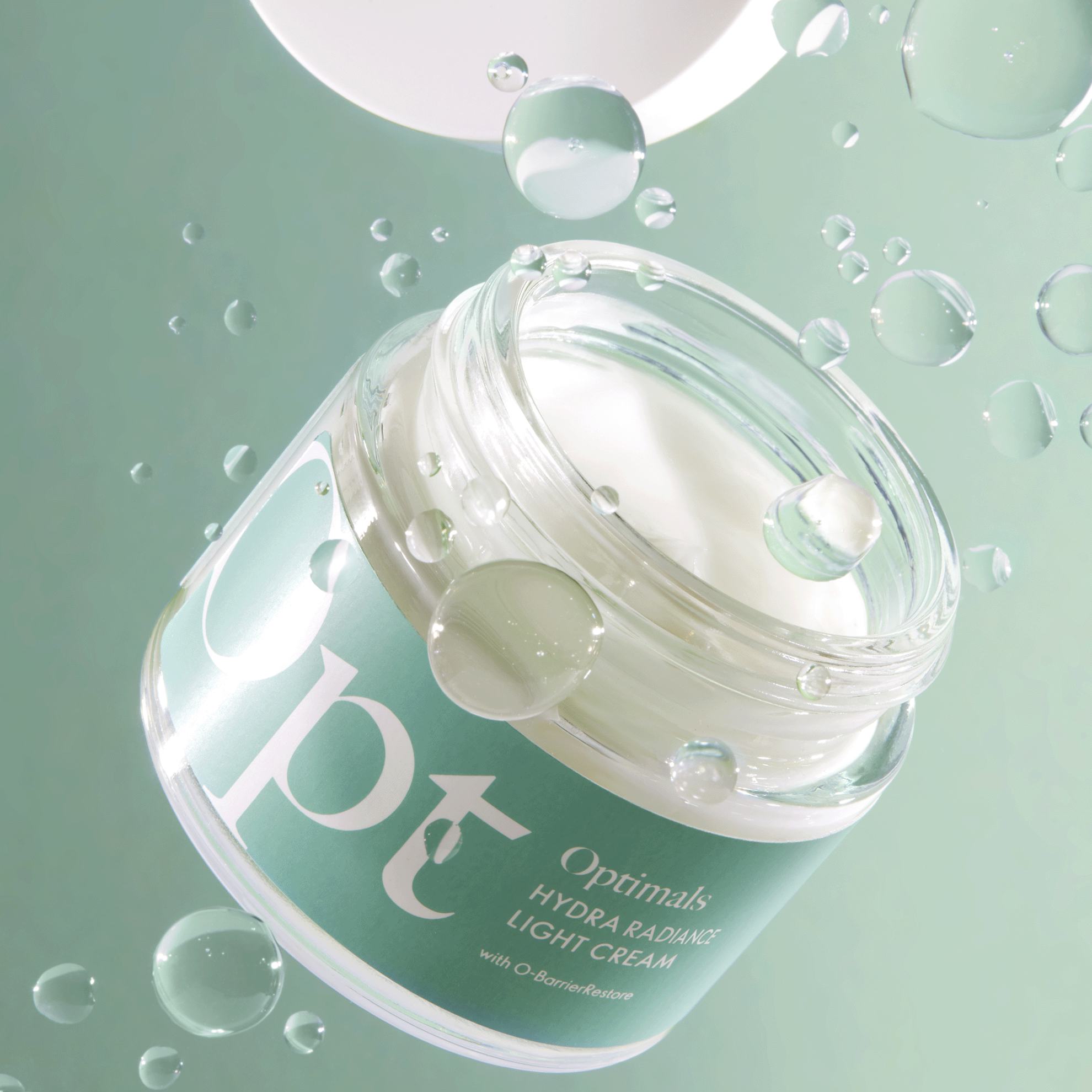 https://media-cdn.oriflame.com/productImage?externalMediaId=product-management-media%2fProducts%2f547276%2f547276_4.png&id=20392498&version=1
