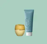 bir krem şişesi ve bir kap