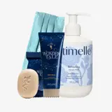 un grupo de productos de cuidado personal