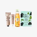 un grupo de botellas de exfoliantes capilares