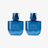 dos frascos azules de perfume