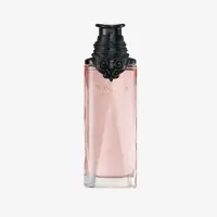 un frasco de perfume