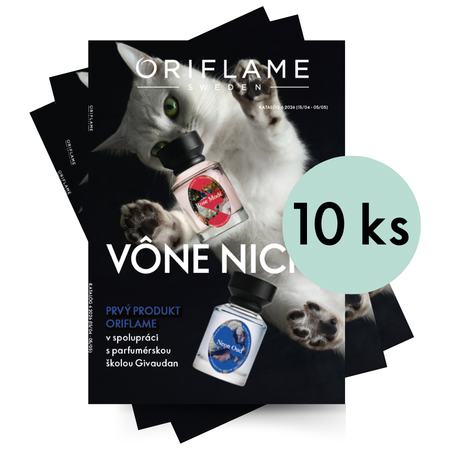 stoh časopisov s mačkou a fľašou