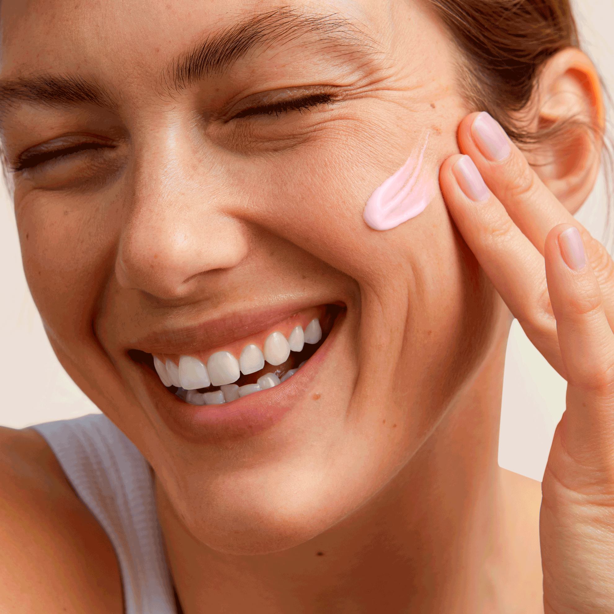 https://media-cdn.oriflame.com/productImage?externalMediaId=product-management-media%2fProducts%2f46540%2f46540_5.png&MediaId=18527098&Version=1